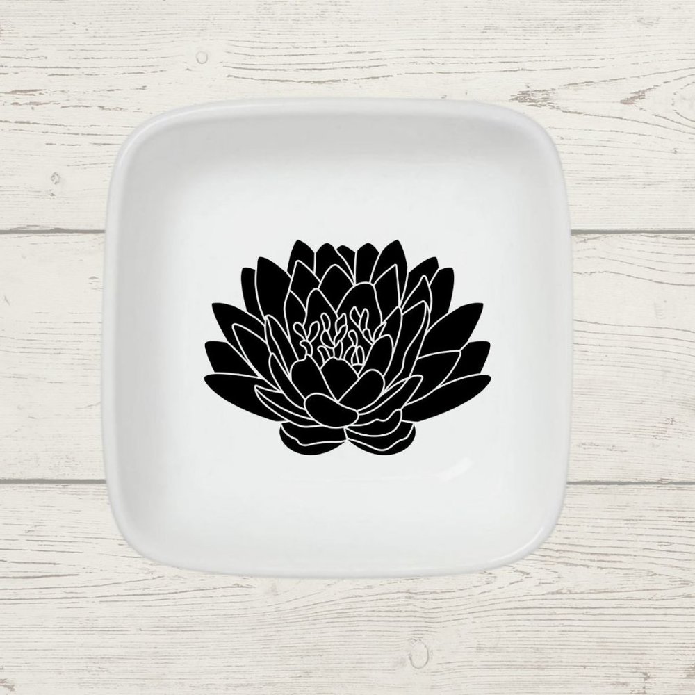Flower White Porcelain Ring Dish